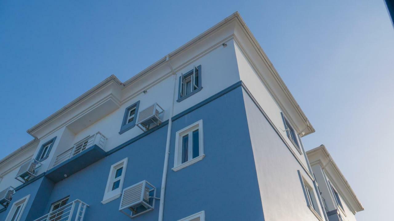 James Court Hotel & Luxury Apartments Леккі Екстер'єр фото